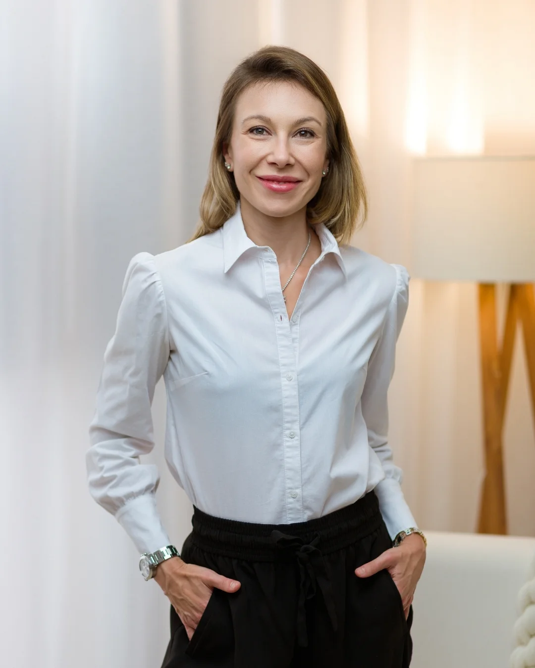 Dra. Flávia Bonato em seu consultório em Palmas/TO